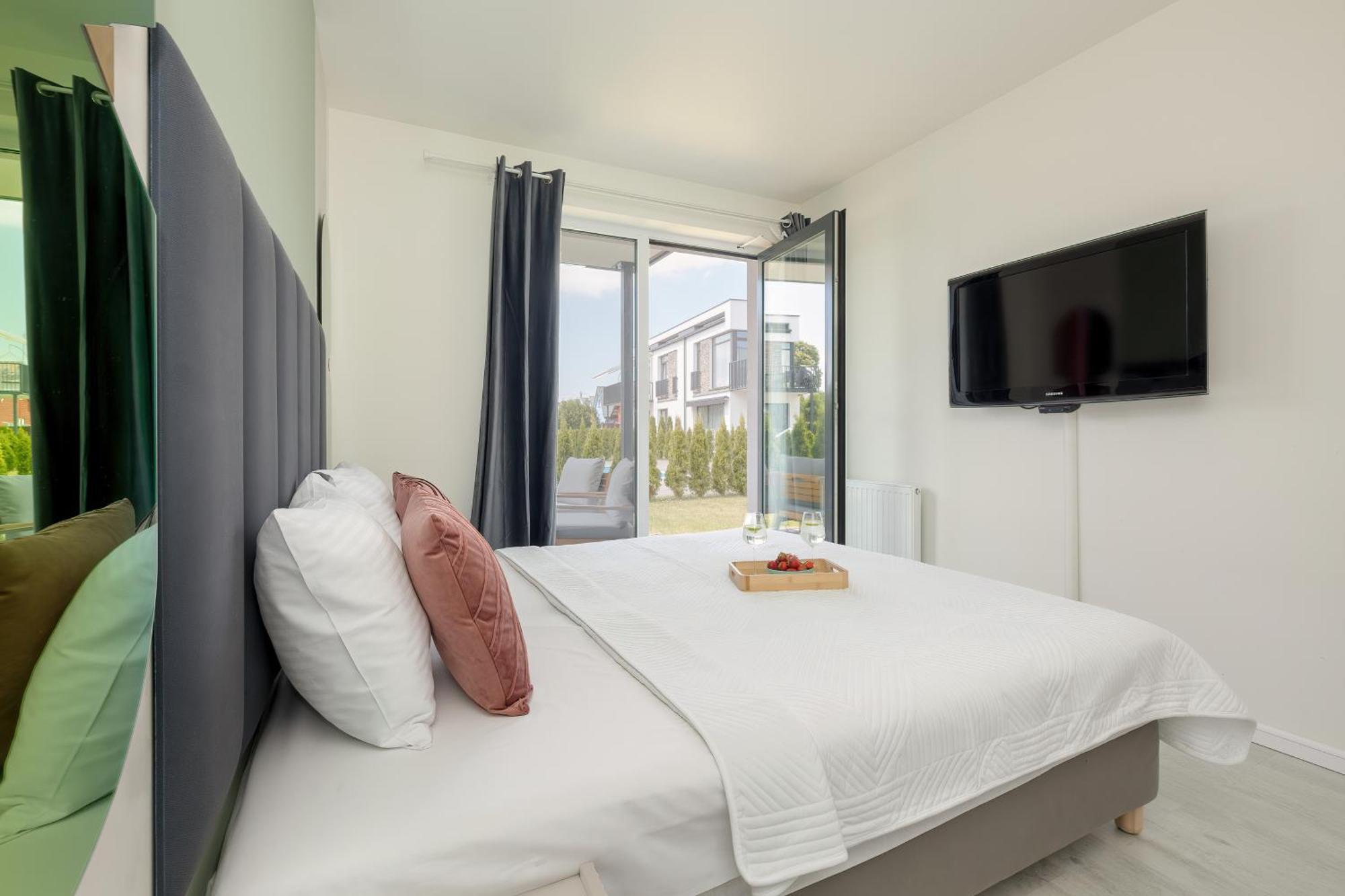 Apartamenty Paraiso By Noclegi Renters Lukecin Exterior photo